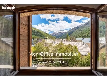 studio 1 pièce 24 m²
