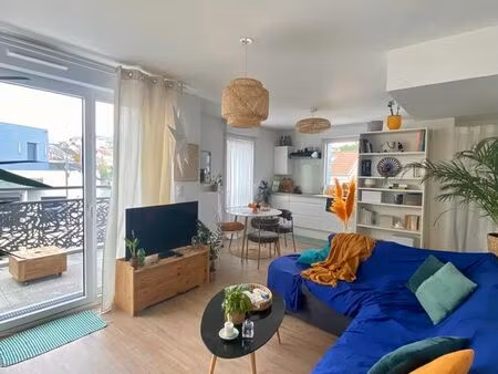 t2 récent avec balcon et parking – saint-herblain centre – 675 cc