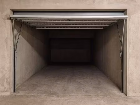 box garage à louer quartier mairie de doulon