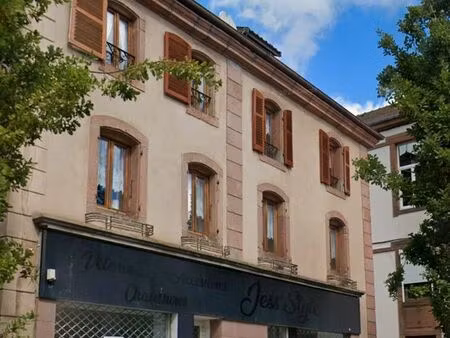 local commercial 108 m2