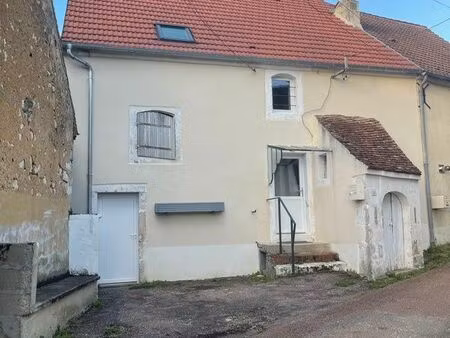 maison à louer - leugny 89130