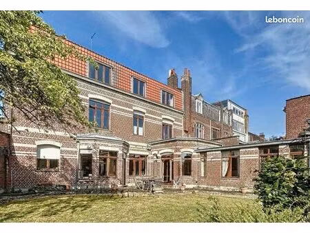 maison bourgeoise lille lambersart 350 m² – 8 chambres – jardin