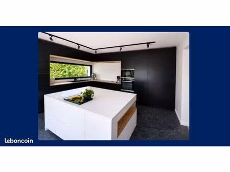 maison spacieuse et chaleureuse de 170m2