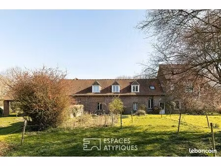 propriété 5 pièces 347 m²