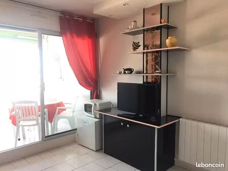 a vendre studio direct plage