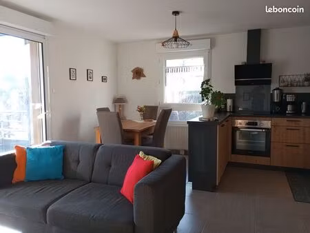 magnifique t 3 dans résidence sécurisée
