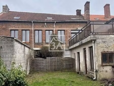 immeuble 14 pièces 320 m²