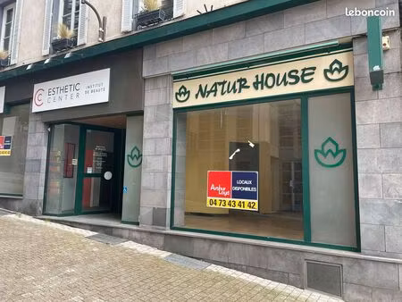 magasin 40 m² rue saint esprit