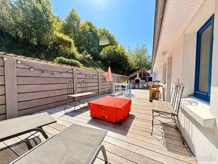 maison 5 pièces 126 m²