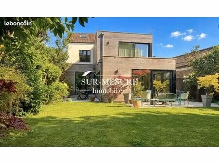 maison 6 pièces 135 m²