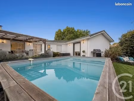 maison 5 pièces 140 m²