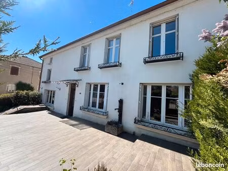 maison 220 m² avec dépendances – idéale artisan ou projet pro