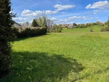 très beau terrain  rare