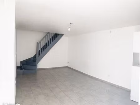 etréchy hyper centre  3 pièces 46m²