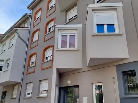 appartement 2 pièces 61 m²