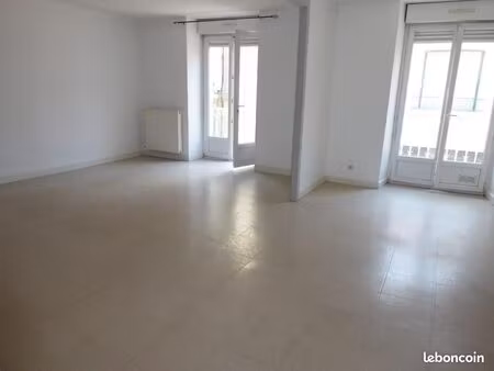 appartement 3 pièces 81 m²