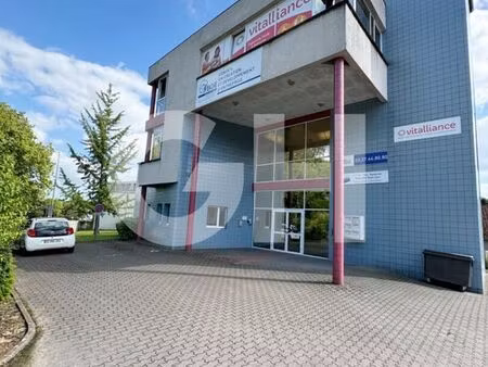 bureaux 85 m² maubeuge
