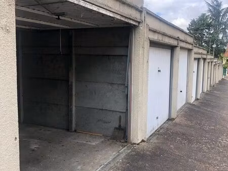 garage