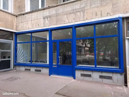 local commercial 78 m² lille centre