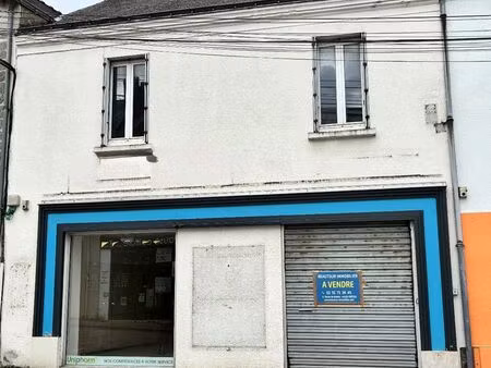 local 118 m² beautour