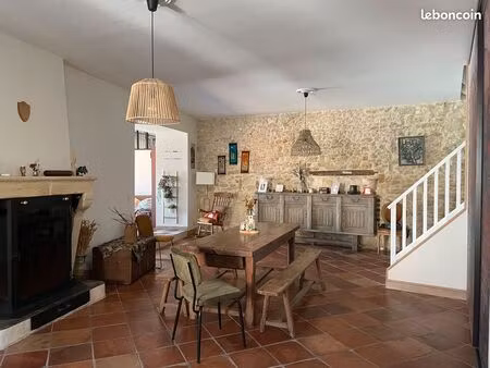 grande maison en pierre + possibilité d'investissement locatif