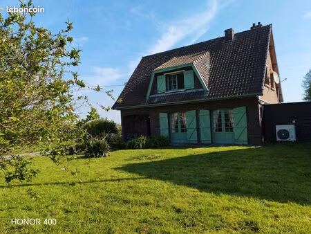 maison à la campagne