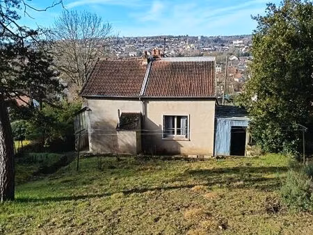 maison sur grand terrain