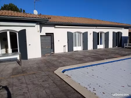 maison de 190 m2 avec piscine