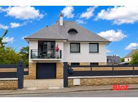 vente maison à saint-malo (35400) : à vendre / 140m² saint-malo