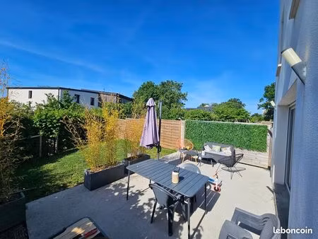 location maison neuve 110 m2