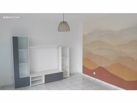 bel appartement t2