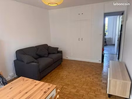 meublé-t1- lumineux 28m² + cave – 880 cc