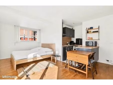 studio clichy