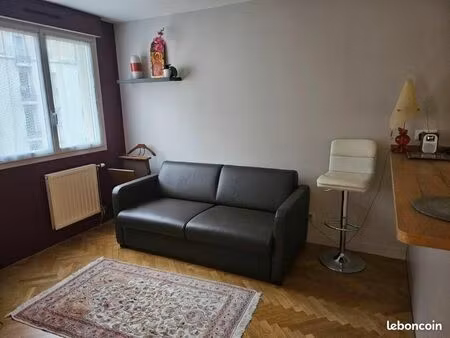 studio meublé à courbevoie