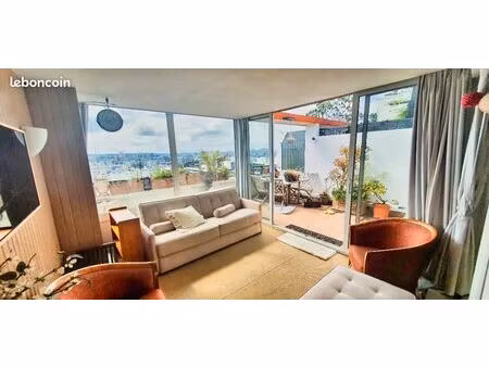 appartement lumineux avec vue exceptionnelle