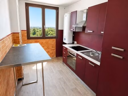 bel appartement dans secteur idéal