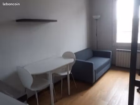 studio 1 pièce 17 m²