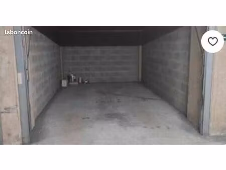 garage à louer