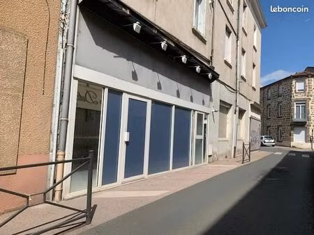 louons local commercial ou bureau feurs