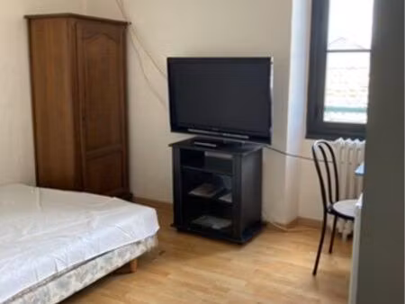 chambre meublée
