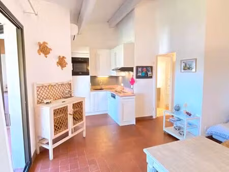 vente appartement t3  proche plage  résidence les mandarines  la croix-valmer
