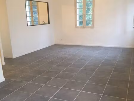 ? à louer – superbe t4 lumineux de 90 m² avec jardin et garage ?