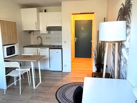 studio talence peixotto/forum 18m2