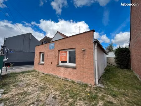 local professionnel / commercial - 92m2