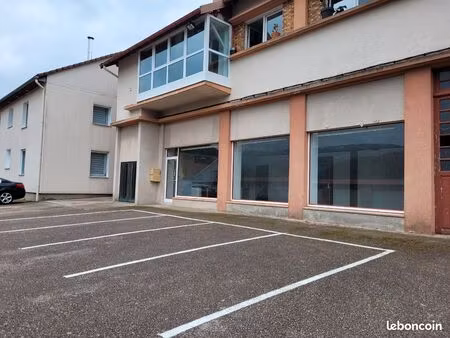 local commercial / bureaux