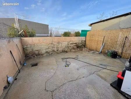 à louer – maison 2 chambres avec terrasse