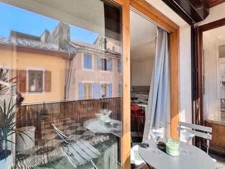 appartement de charme plein centre embrun – location meublée courte durée (septembre à mai