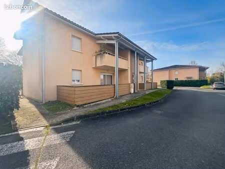 appartement t2 37 m² avec balcon et parking – résidence sécurisée – st denis de pile