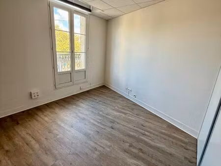 bureaux 60 m² libourne