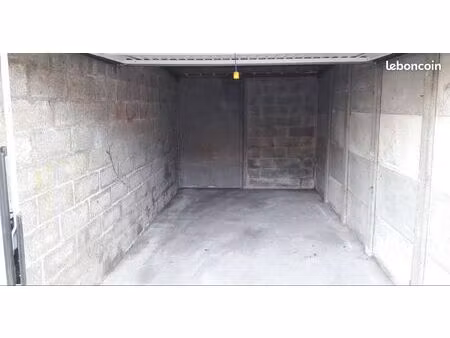 garage/box 12 m² lille